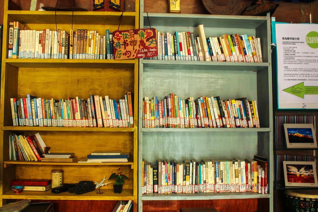 Dengba Hostel Chengdu Branch Экстерьер фото