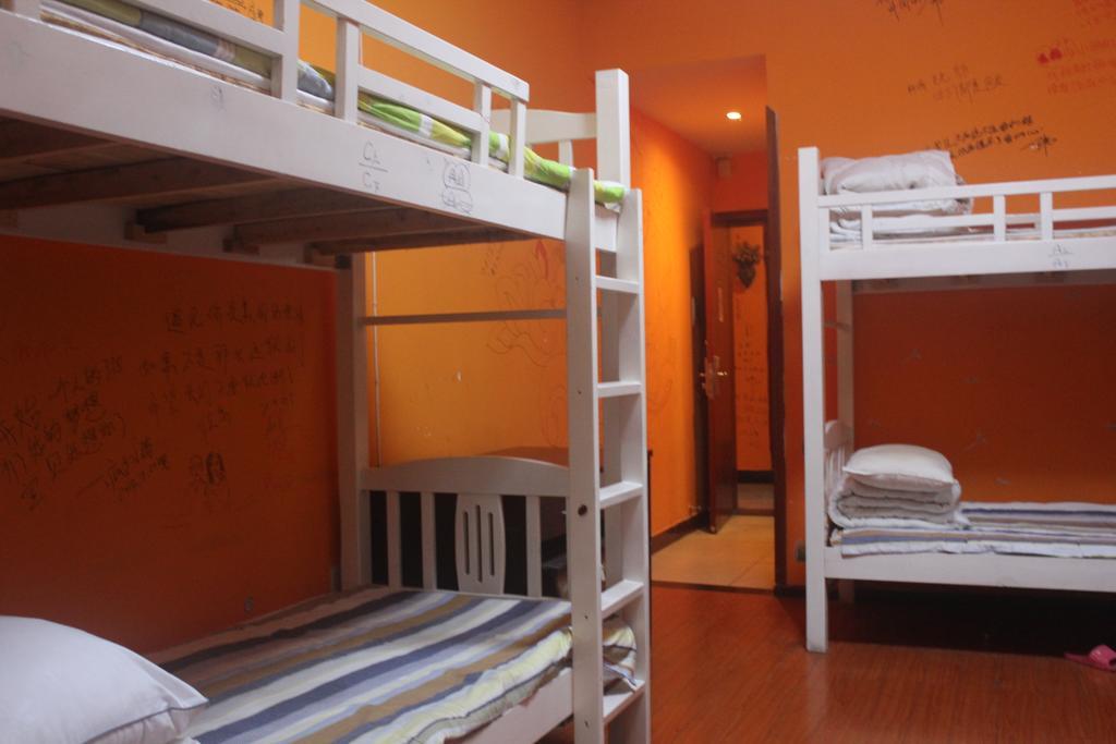 Dengba Hostel Chengdu Branch Номер фото