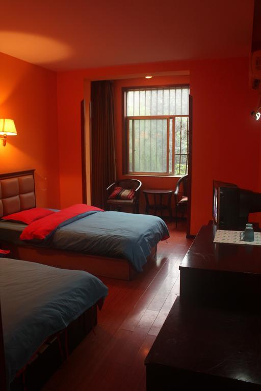 Dengba Hostel Chengdu Branch Номер фото