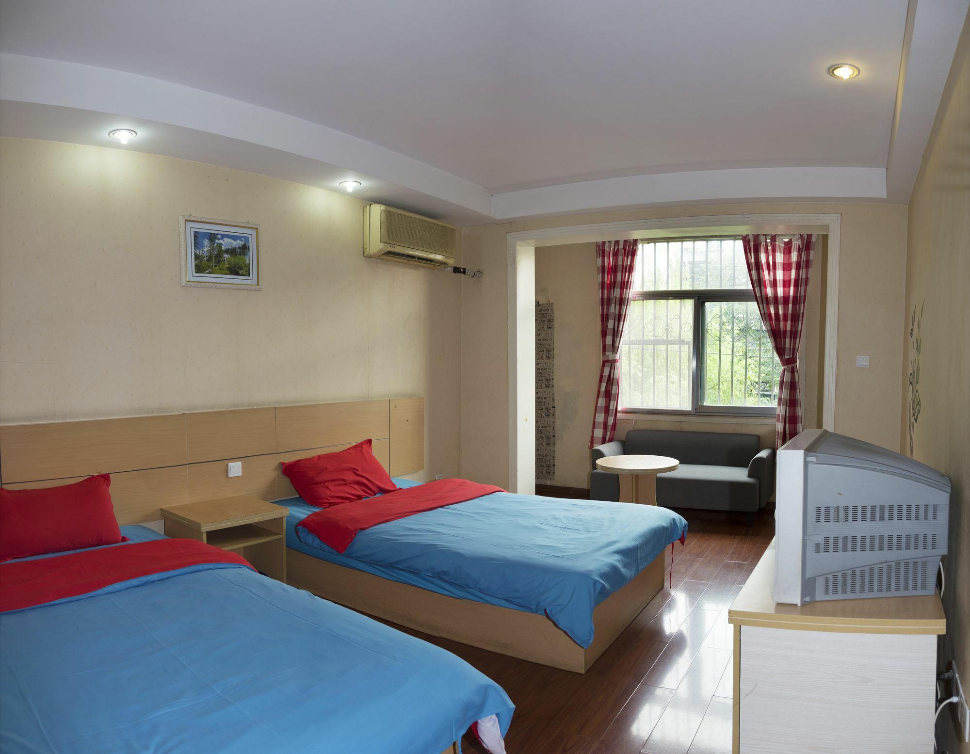 Dengba Hostel Chengdu Branch Экстерьер фото